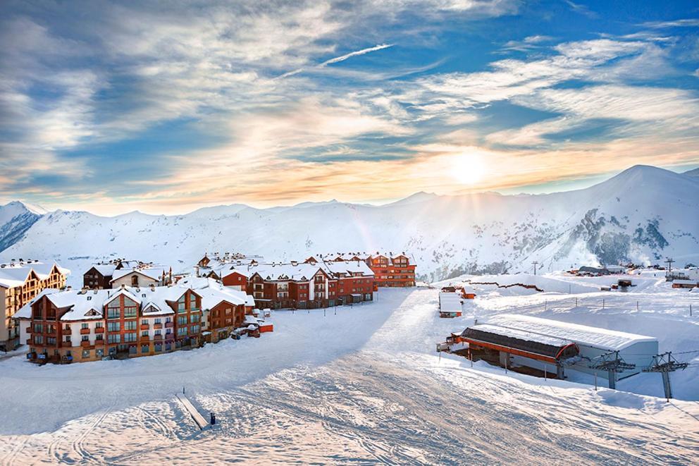 New Gudauri Suites By Gudauri Travel Exterior photo